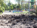 Укронацисты в Стаханове ЛНР обстреляли парк с детскими аттракционами 