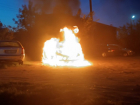 Автомобиль полностью сгорел в Брянке ЛНР