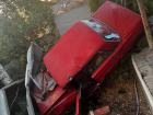 В Луганске водитель авто не выжил после встречи с забором