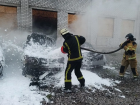 ВСУ сожгли автомобили мирных жителей в ЛНР
