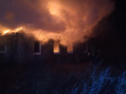 На месте пожара в жилом доме Антрацита спасатели обнаружили тело мужчины 