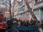 Найдено тело пенсионерки, эвакуированы 6 взрослых и один ребёнок: в пятиэтажке Луганска произошёл сильный пожар 
