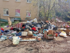 В Луганске сразу две огромные свалки — коммунальщики бездействуют