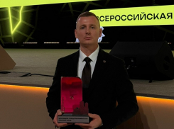 Бросил работать гинекологом и стал лучшим предпринимателем страны: луганчанин выиграл в номинации «Производитель года»