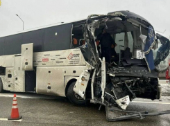 Пострадавших в ДТП с автобусом «Москва-Стаханов» эвакуировали в Луганск