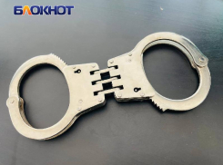 В Стаханове ЛНР поймали курьера мошенников