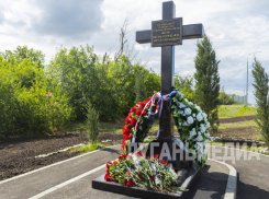 «Строка, оборванная пулей...», — такими словами можно описать жизнь погибших в ЛНР журналистов Игоря Корнелюка и Антона Волошина 