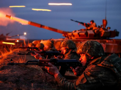 Сводка СВО к 17 апреля: рой беспилотников и град ракет накрыл Украину, роботы в боях за Лиман и освобождение под Славянском