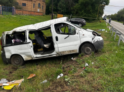 В Меловом ЛНР водитель, уснувший за рулем, погубил четырех человек 