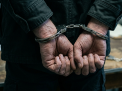 В Брянке ЛНР «накрыли» вора-многостаночника: грабил дома и обкрадывал знакомых