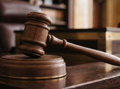 В Кировске ЛНР осудили ревнивого поджигателя авто
