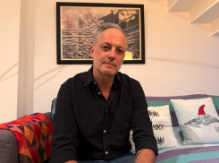 «Мои налоги уходят в Киев»: француз жестко раскритиковал Макрона, опровергнув страшилки про Россию