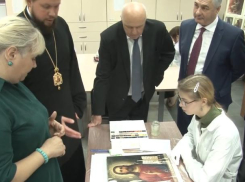6 икон из Петропавловского собора Луганска реставрируют во Владимире