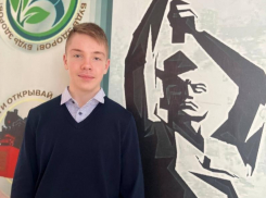 Курчатовские классы ЛНР радуют новыми победами учеников