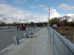 Пащенко: Возведение трех мостов в Луганске на завершающем этапе