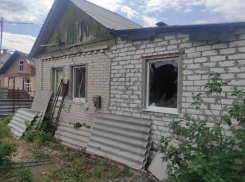 Обстрел ВСУ повредил восемь домов в поселке Воеводовка у Северодонецка ЛНР