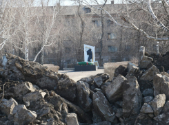 В Луганске начали обновление сквера имени 9 Мая на Буревестнике