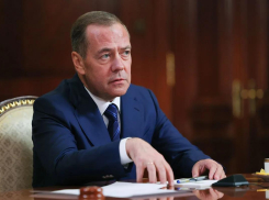 Дмитрий Медведев рассказал о работе над едиными стандартами для беспилотных систем