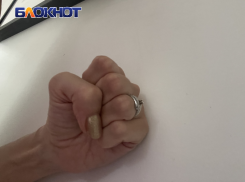 Скандал в центре Луганска: группа цыган напала на местную жительницу