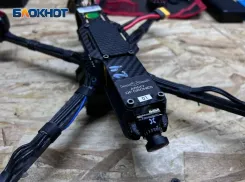 В ЛНР двое мужчин пострадали при атаке дрона на автомобиль