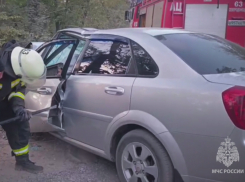 В Лисичанске ЛНР в результате аварии погиб человек