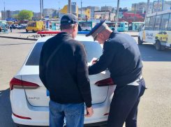 В Луганске водитель маршрутки может остаться без прав за езду по встречке