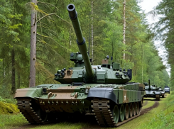 Новости СВО к 3 августа: бои за дорогу на Харьков и воровство в ЛНР