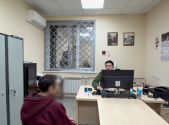 Житель ЛНР убил мать, бросил тело в выгребную яму и полгода прятался в землянках