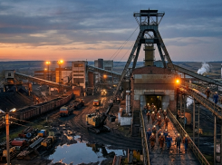 В ЛНР горняков подняли на поверхность после удара ВСУ по шахте