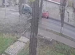 «Человек отлетел на несколько метров»: в Луганске произошло страшное ДТП