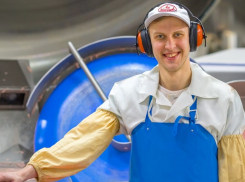 Технолог Луганского мясокомбината получил благодарность от Владимира Путина