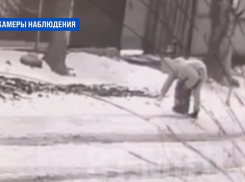 В Красном Луче ЛНР 59-летняя пенсионерка попалась с партией «соли»