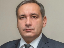 Предназначенные для благоустройства Луганска 40 миллионов рублей похитил бывший министр с подельниками