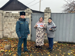 В ЛНР спасатели проверили дома семей из «группы риска»