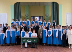 Новую Парту Героя открыли в Луганской школе №12