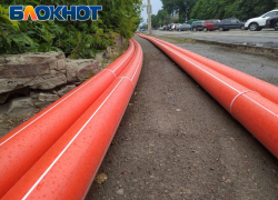 На Мирном в Луганске строится внутриквартальный водовод