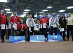 В ЛНР провели первый «Кубок Защитников Отечества»