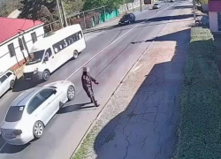 Момент жуткой гибели пенсионерки в Красном Луче ЛНР попал на видео