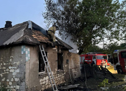 В Луганске при пожаре погиб восьмилетний ребенок, возбуждено уголовное дело