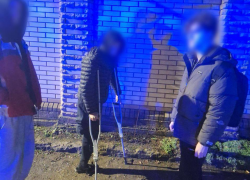 Житель Луганска хотел спрятать наркотик, но попался патрулю