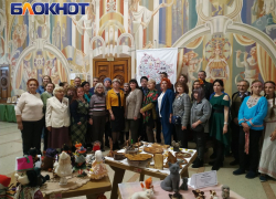 Корзины, сабли, обрядовые игрушки: в Луганске прошла выставка народного творчества