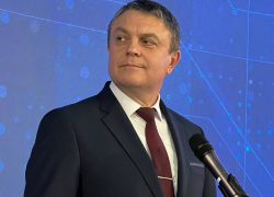О возможном включении мобильного интернета в ЛНР заявил Леонид Пасечник на конференции в Москве