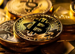 Мужчина из Лисичанска ЛНР лишился более 5 миллионов рублей  