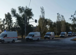 Колонну из 11 автомобилей скорой помощи заметили на улицах Луганска 