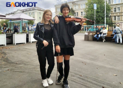 Как вместо филармонии попасть на улицу: девушки-музыканты из Луганска о плюсах и минусах профессии