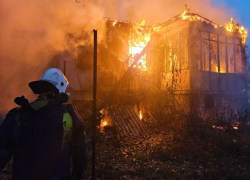 Три пожара за день: чем закончился напряженный дежурный цикл в ЛНР