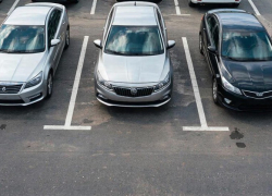 Минтранс ЛНР разрабатывает единый стандарт для платных парковок