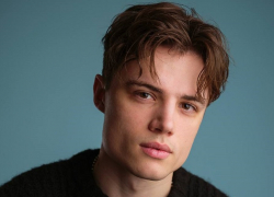 Даниэль Вегас из ЛНР сыграл главную роль в экранизации романа «Твоё сердце будет разбито»