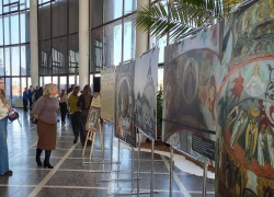 В Луганске представили копии фресок из объекта наследия ЮНЕСКО