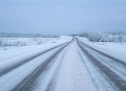 Снежный накат пообещали и мороз обещают Луганску 16 декабря 